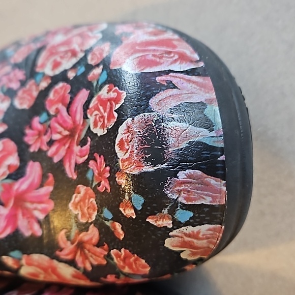 Floral crocs clogs - Picture 3 of 9